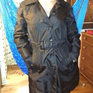 Stylish Black Lightweight Water Resistant Jacket